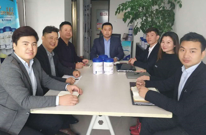 热烈恭贺草莓视频下载APP四川运营中心成功揭牌！